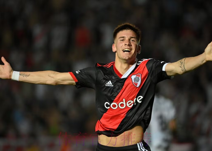 阿斯:马斯坦托诺用表现赢得继续首发的机会